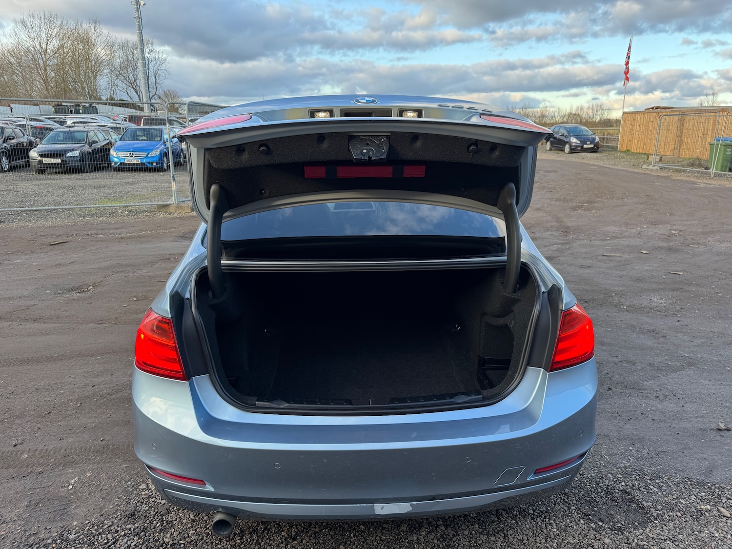 Used BMW 3 Series 2012 for sale - 78067229: Photo 11