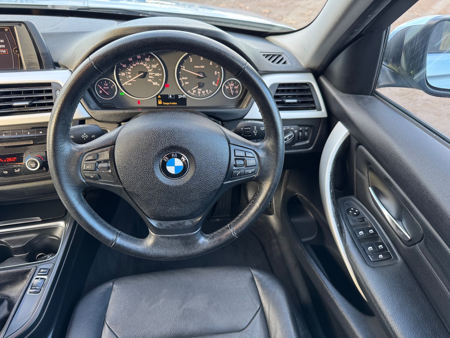 Used BMW 3 Series 2012 for sale - 78067229: Photo 13