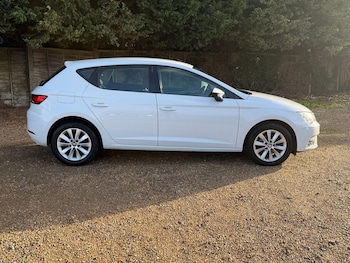 Used SEAT Leon 2019 for sale - 77525166: Photo