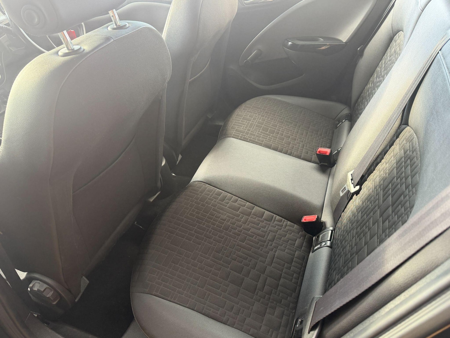 Used Vauxhall Corsa 2015 for sale - 77709942: Photo 14