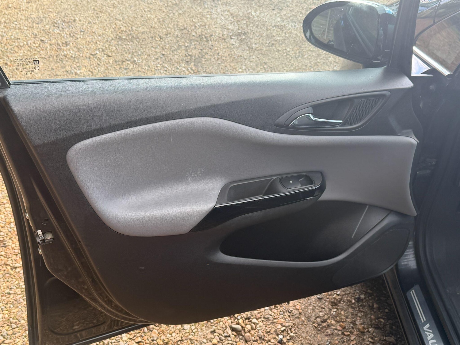 Used Vauxhall Corsa 2015 for sale - 77709942: Photo 16