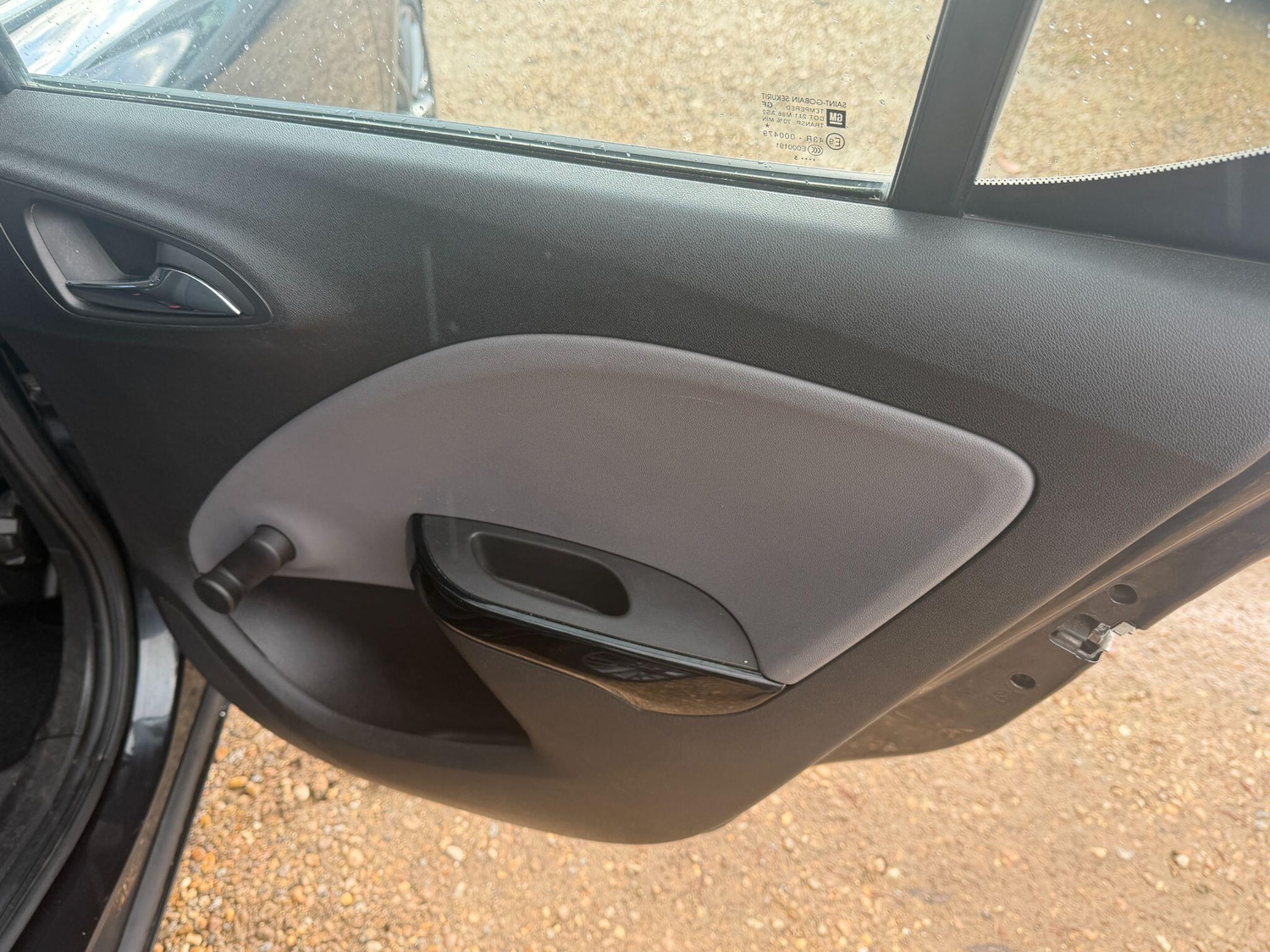 Used Vauxhall Corsa 2015 for sale - 77709942: Photo 18