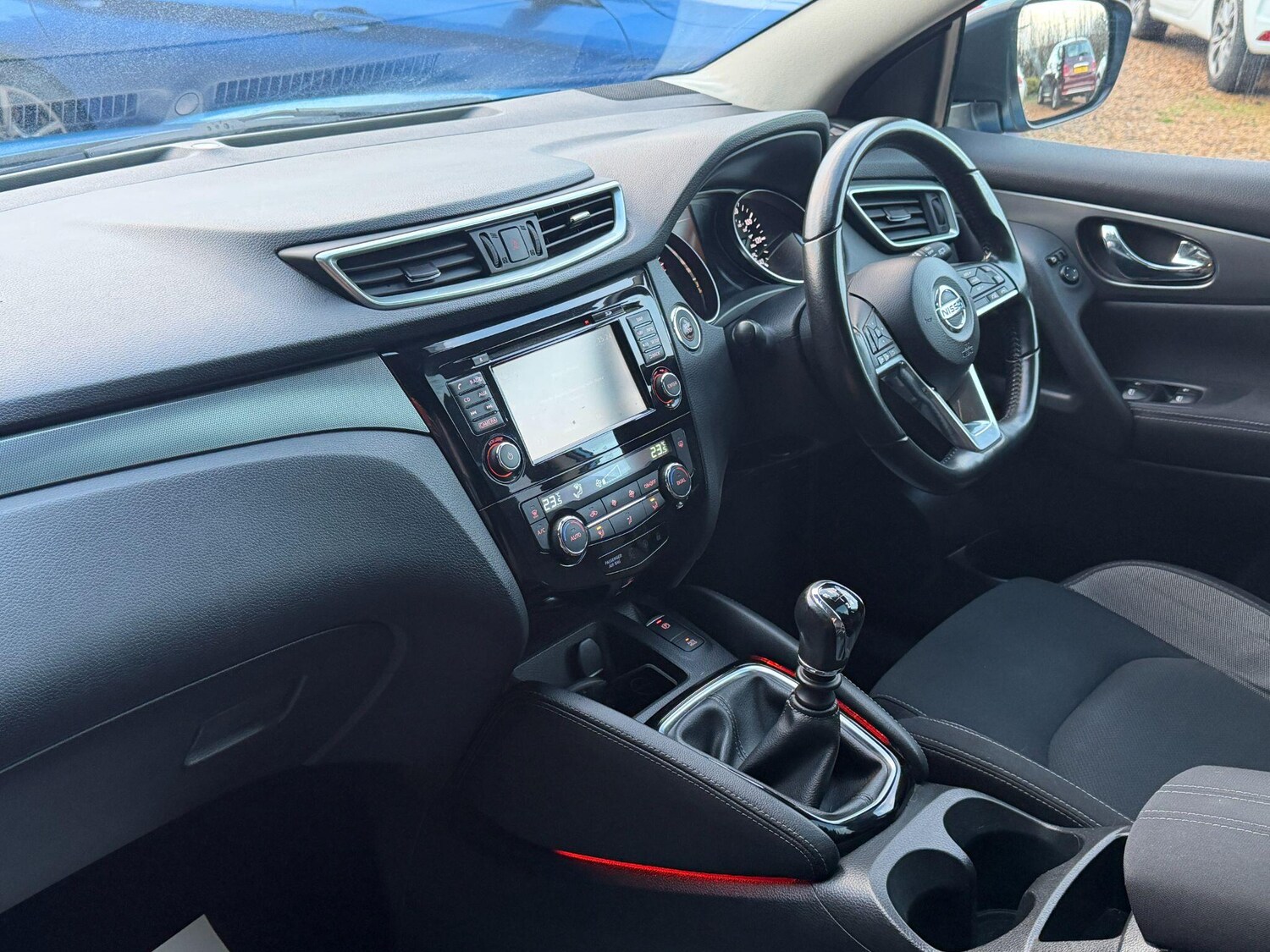 Used Nissan Qashqai 2017 for sale - 77524327: Photo 14