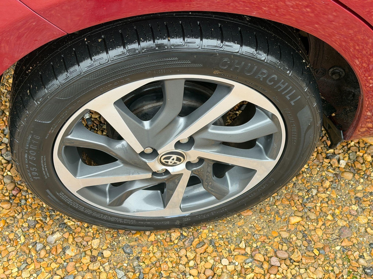 Used Toyota Yaris 2018 for sale - 77637352: Photo 10