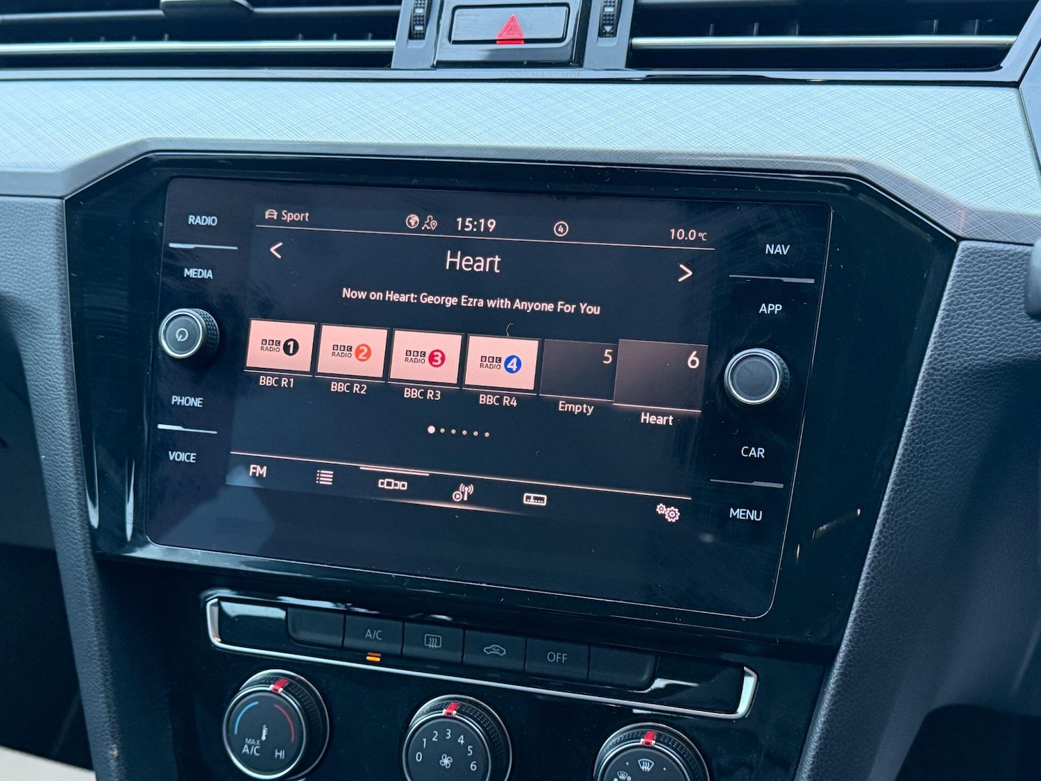 Used Volkswagen Passat 2020 for sale - 77523950: Photo 24