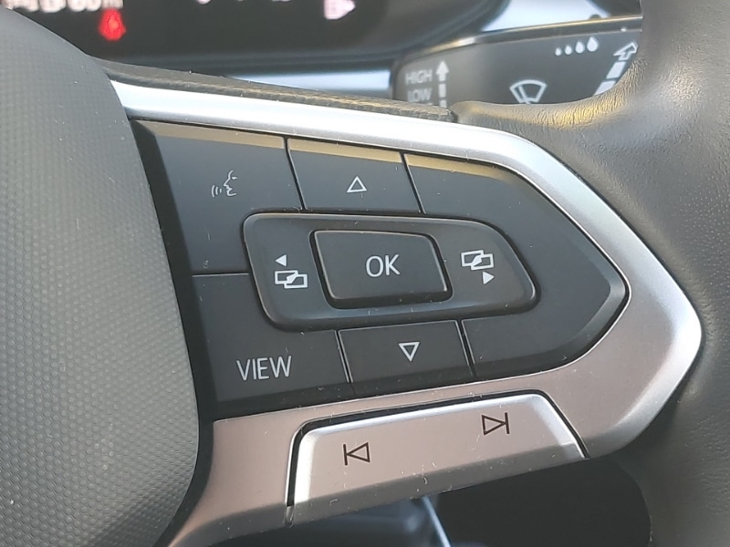 Used Volkswagen T-Roc 2023 for sale - 77549050: Photo 18