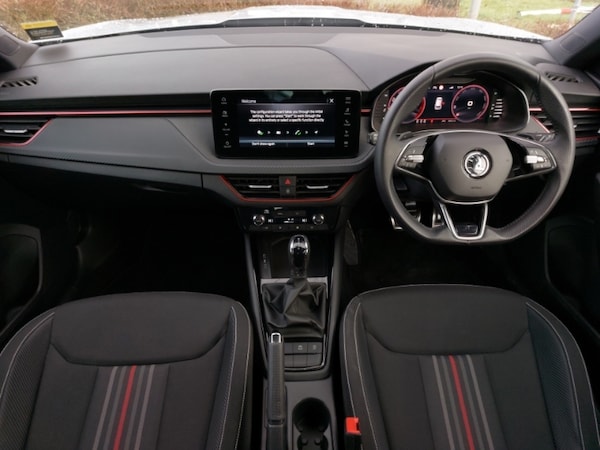 Used Skoda Kamiq 2024 for sale - 73949881: Photo 2