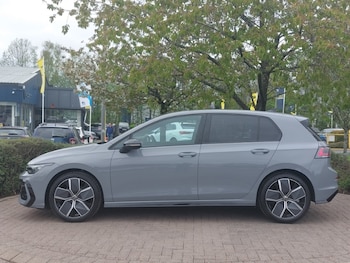 Used Volkswagen Golf 2025 for sale - 78411375: Photo