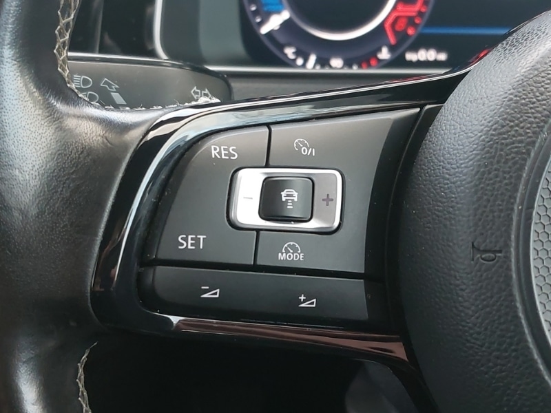 Used Volkswagen Golf 2017 for sale - 76795489: Photo 12