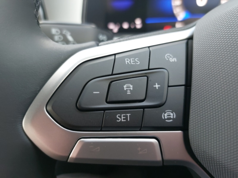 Used Volkswagen T-Roc 2025 for sale - 76849021: Photo 12