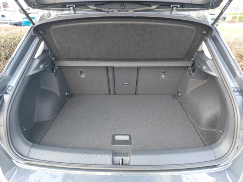 Used Volkswagen T-Roc 2025 for sale - 76849021: Photo 8