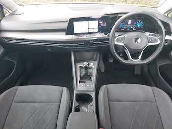 Used Volkswagen Golf 2021 for sale - 76145477: Photo