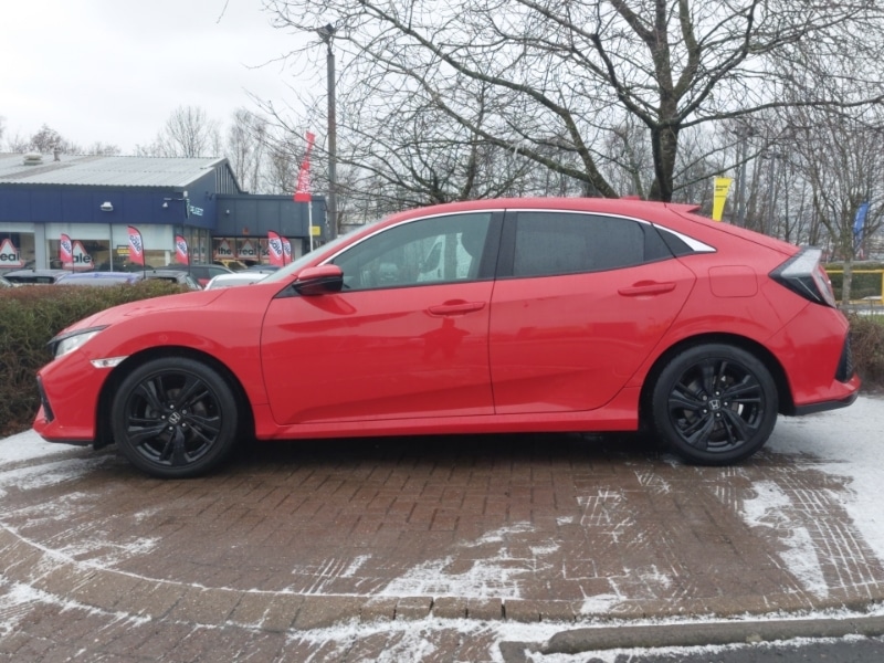 Used Honda Civic 2018 for sale - 77149984: Photo 4
