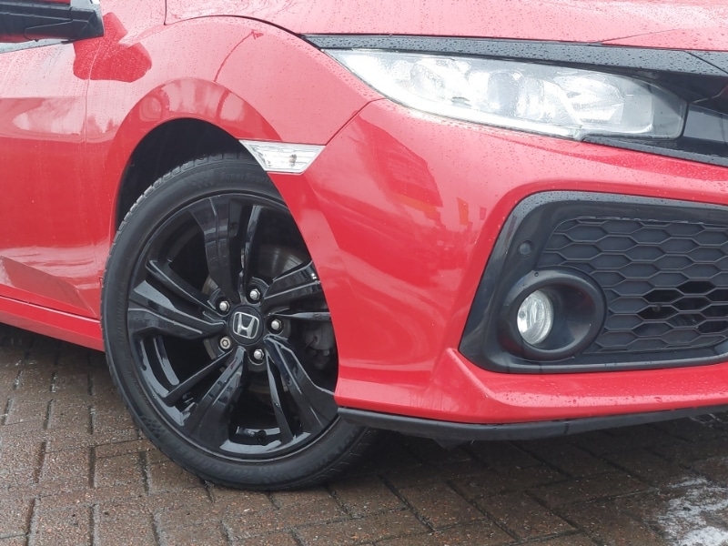 Used Honda Civic 2018 for sale - 77149984: Photo 9