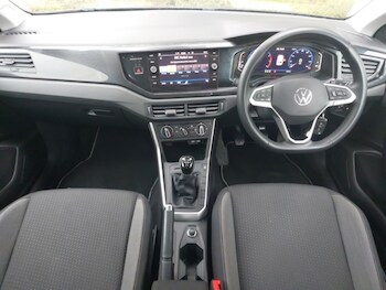 Used Volkswagen Polo 2022 for sale - 76671075: Photo