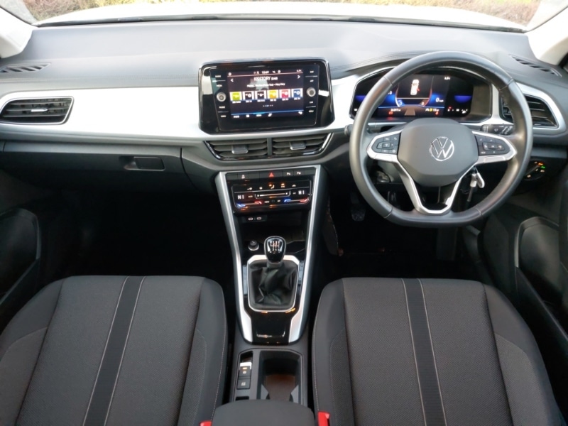 Used Volkswagen T-Roc 2022 for sale - 77189915: Photo 2