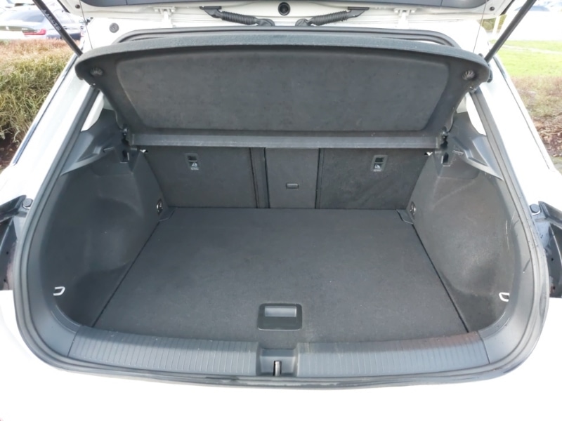 Used Volkswagen T-Roc 2022 for sale - 77189915: Photo 8