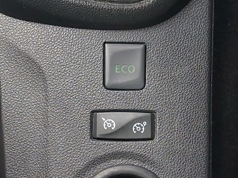 Used Renault Captur 2019 for sale - 76533367: Photo 19