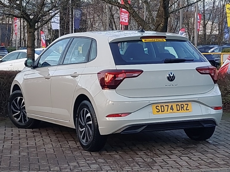 Used Volkswagen Polo 2024 for sale - 77448882: Photo 3