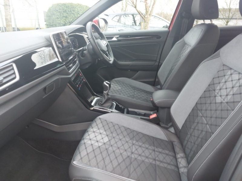 Used Volkswagen T-Roc 2023 for sale - 77223757: Photo 5