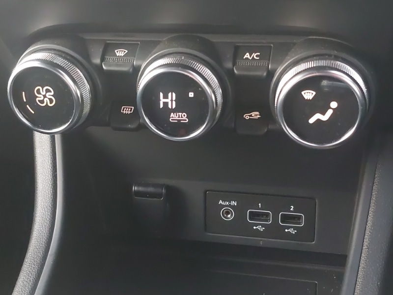 Used Renault Captur 2021 for sale - 76785612: Photo 17