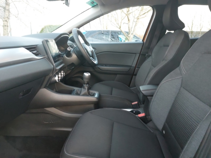 Used Renault Captur 2021 for sale - 76785612: Photo 5