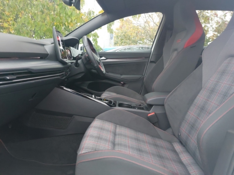 Used Volkswagen Golf 2024 for sale - 76221593: Photo 5