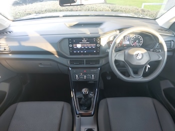 Used Volkswagen T-Cross 2019 for sale - 76233462: Photo