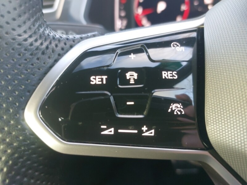 Used Volkswagen Tiguan 2023 for sale - 76780007: Photo 12