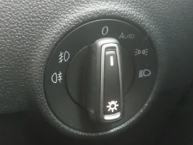 Used Volkswagen T-Roc 2021 for sale - 76579028: Photo 11