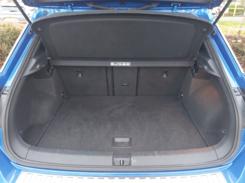 Used Volkswagen T-Roc 2021 for sale - 76579028: Photo 8