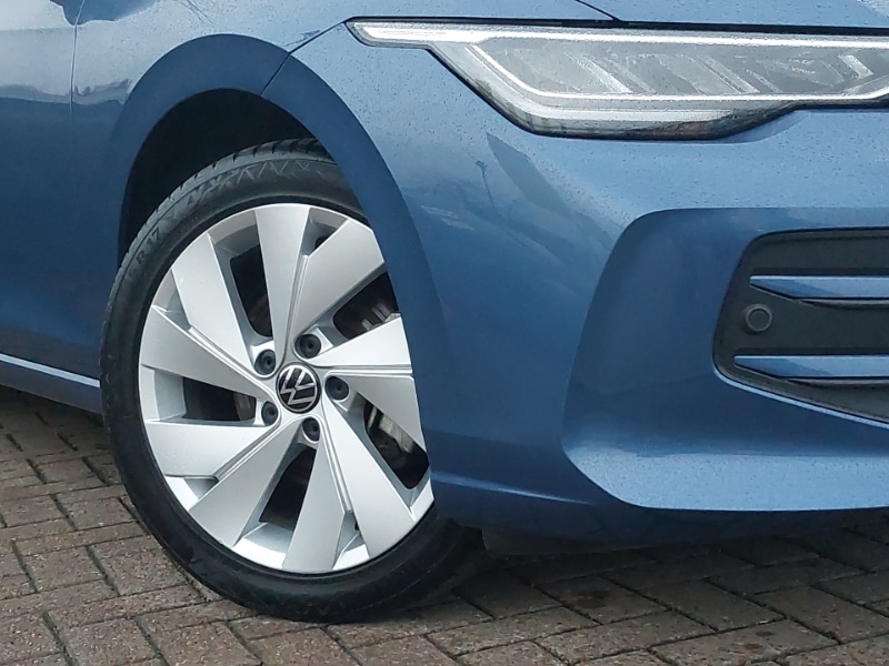 Used Volkswagen Golf 2024 for sale - 76911698: Photo 9