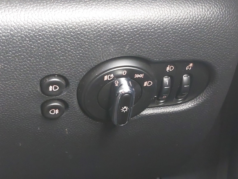 Used MINI Hatch 2019 for sale - 78203447: Photo 19