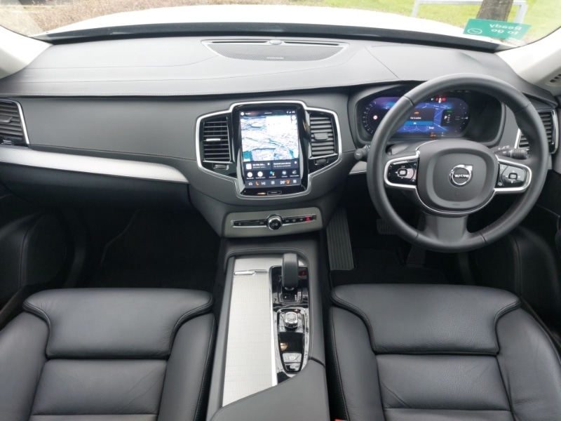 Used Volvo XC90 2023 for sale - 78164476: Photo 2