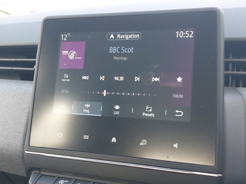 Used Renault Clio 2024 for sale - 77648602: Photo 15