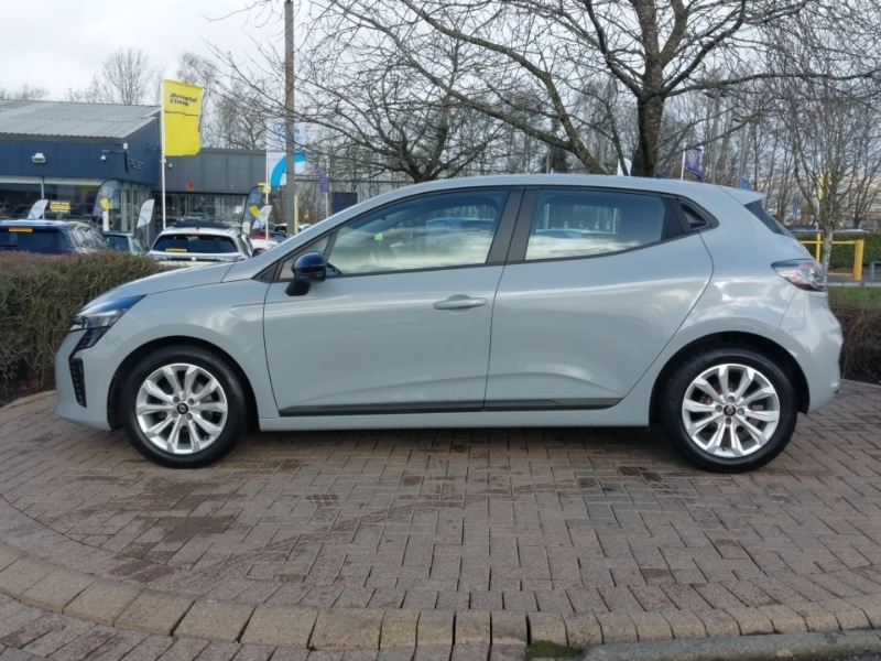 Used Renault Clio 2024 for sale - 77648602: Photo 4