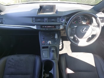 Used Lexus CT 2017 for sale - 79164815: Photo