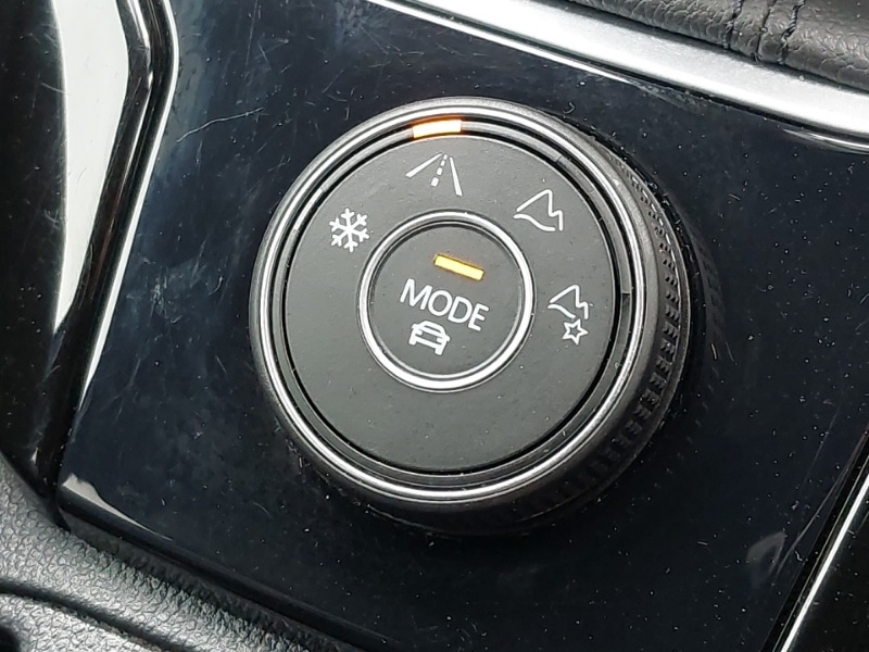 Used Volkswagen T-Roc 2022 for sale - 77682651: Photo 19