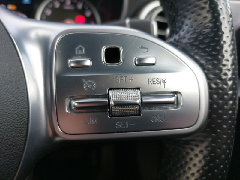 Used Mercedes-Benz C Class 2021 for sale - 76737209: Photo 13