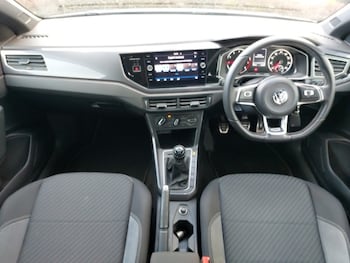 Used Volkswagen Polo 2019 for sale - 77169139: Photo