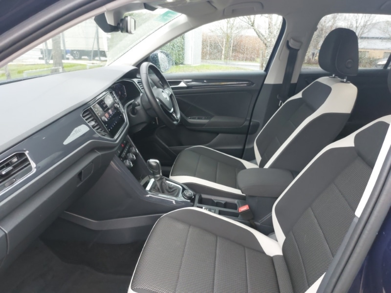 Used Volkswagen T-Roc 2018 for sale - 77908128: Photo 5