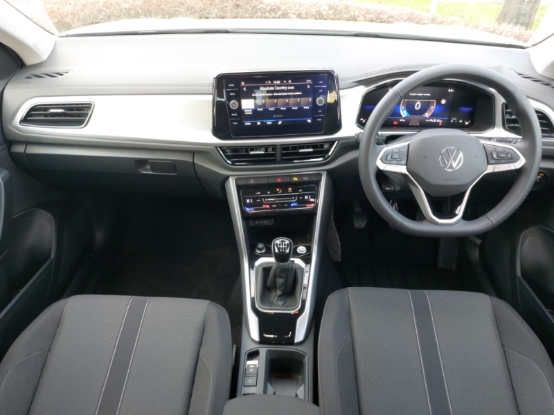 Used Volkswagen T-Roc 2025 for sale - 76849002: Photo 2