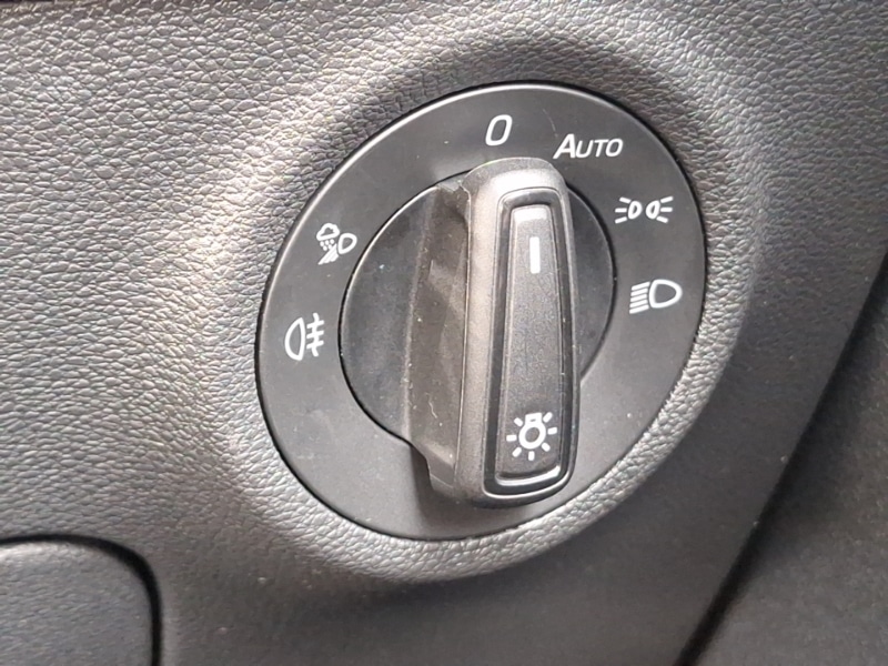 Used Skoda Karoq 2024 for sale - 76771546: Photo 19