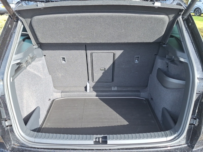 Used Skoda Karoq 2024 for sale - 76771546: Photo 8