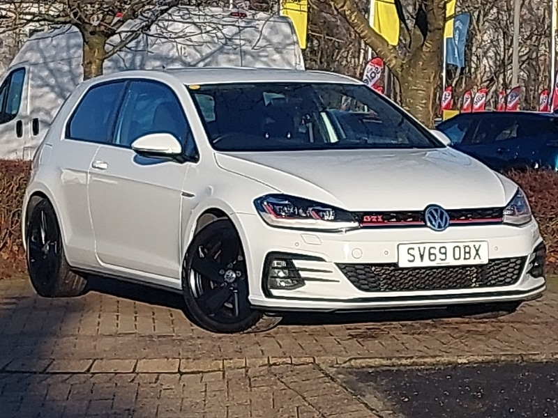 Used Volkswagen Golf 2019 for sale - 77126547: Photo 1