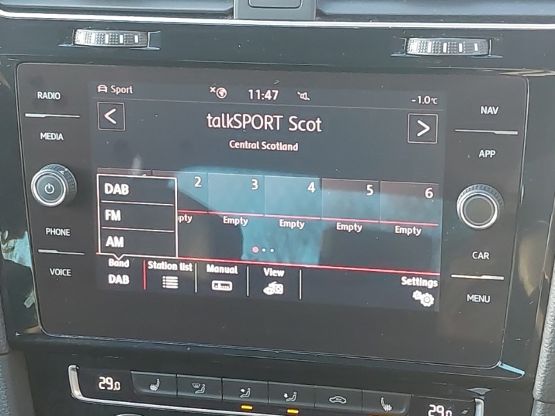 Used Volkswagen Golf 2019 for sale - 77126547: Photo 15