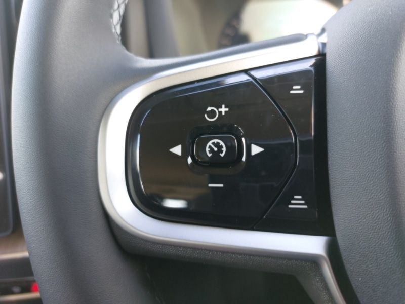 Used Volvo XC60 2025 for sale - 77874376: Photo 12