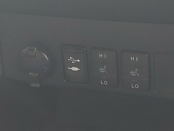 Used Toyota RAV4 2018 for sale - 76221569: Photo 19
