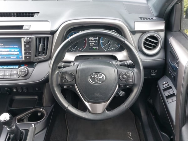 Used Toyota RAV4 2018 for sale - 76221569: Photo 7