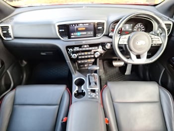 Used Kia Sportage 2021 for sale - 76103657: Photo 2
